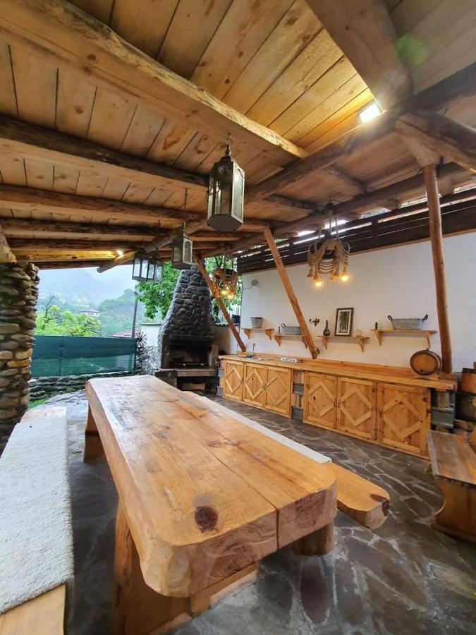 Къща Дьовлень/House Dyovlen Hotel Devin Ngoại thất bức ảnh